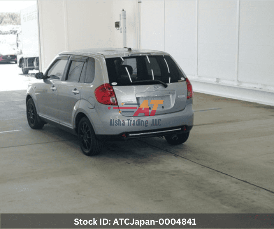 2006 Mazda Verisa